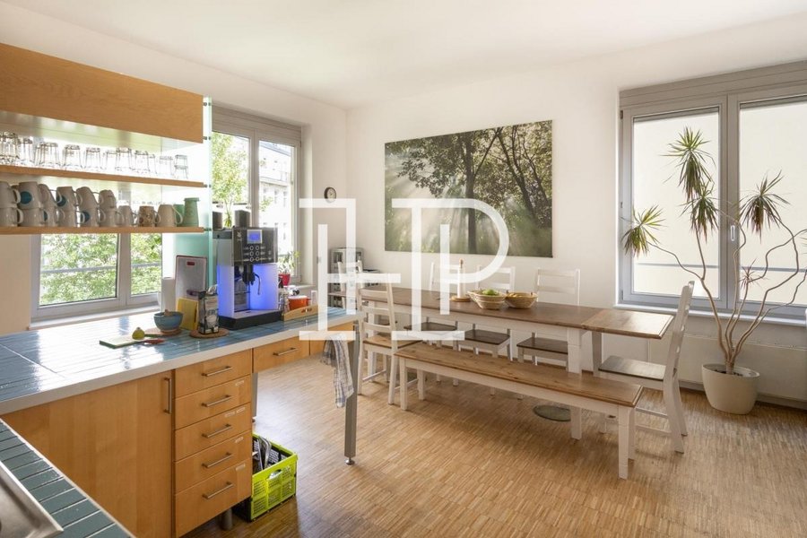 Aufenthaltsraum mit Pantry