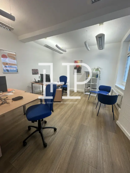 Großes Büro