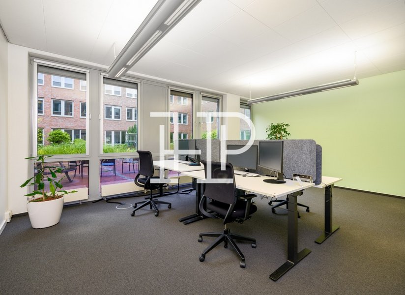 Büro EG